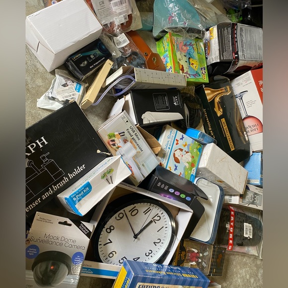 20 pieces Mystery Box New Over Stock Shelf Pull Reseller amazon gen merchandise - Picture 11 of 11